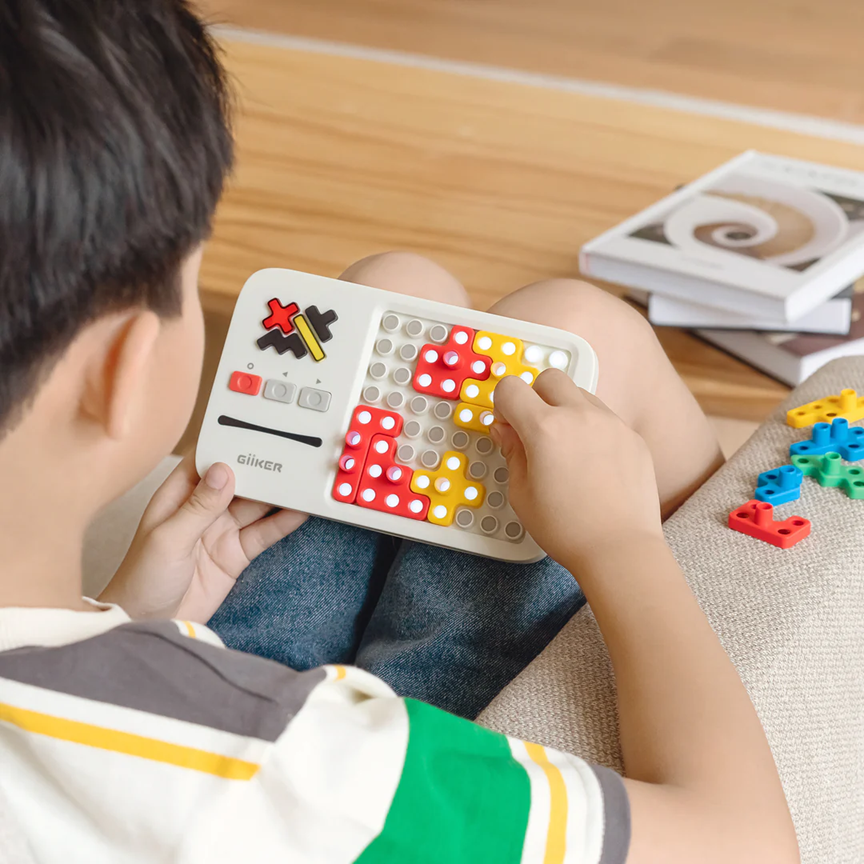 GiiKER Super Blocks – Smart Puzzle Game with 1000+ Challenges for Kids Adults STEM Learning Toy